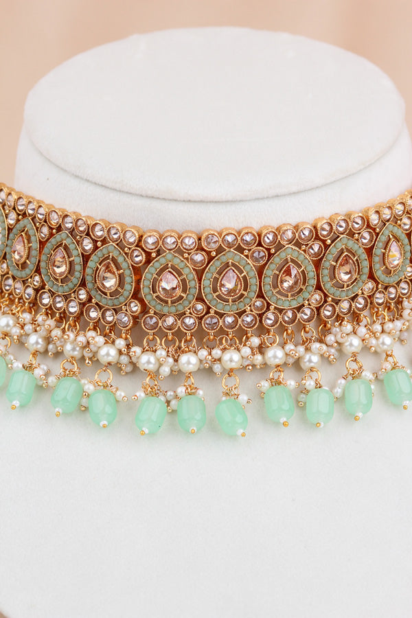 Light Green Gold Polish Polki Choker With Large Earrings And Tikka (CS009-Polki)