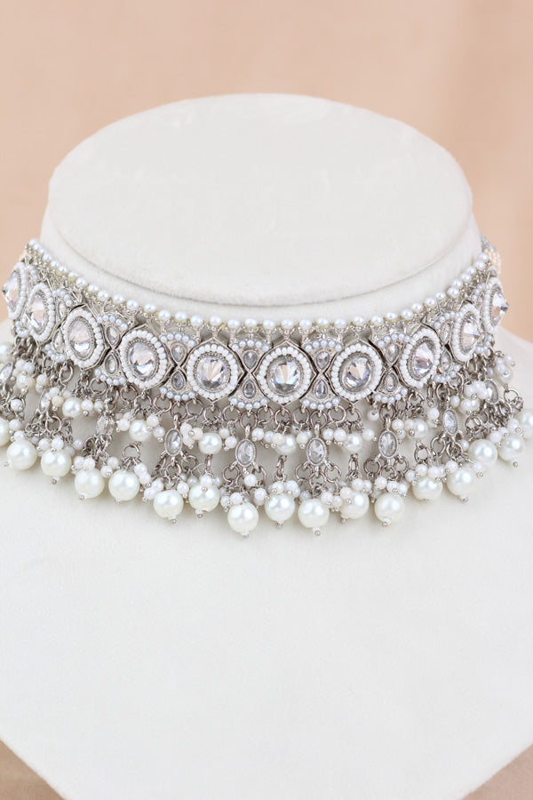 White Silver Polish Polki Choker With Pearls Large Earrings And Tikka (CS010-S-SP-Polki)