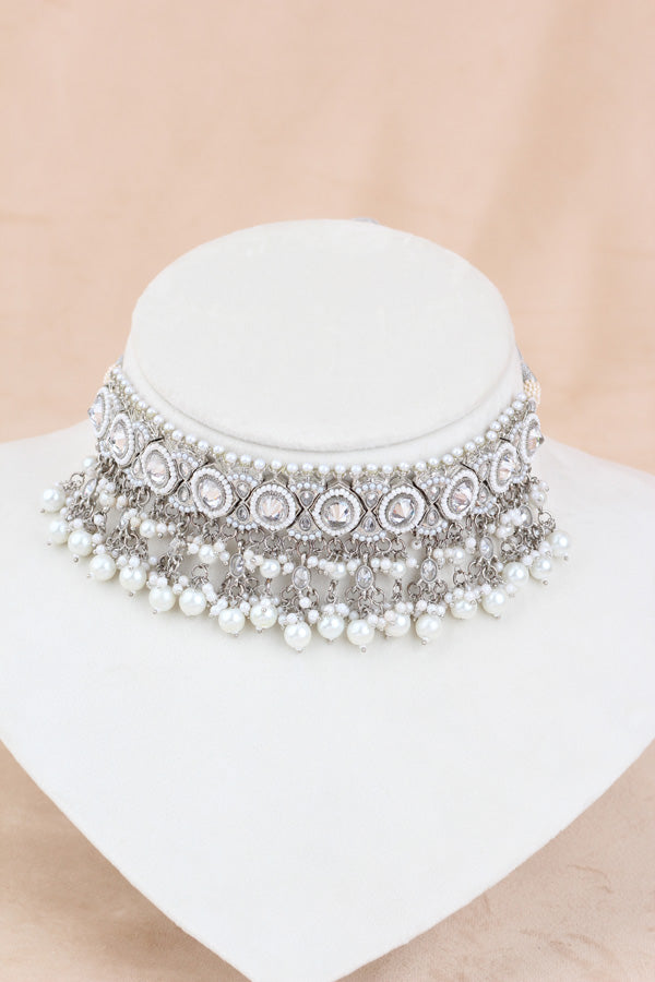 White Silver Polish Polki Choker With Pearls Large Earrings And Tikka (CS010-S-SP-Polki)