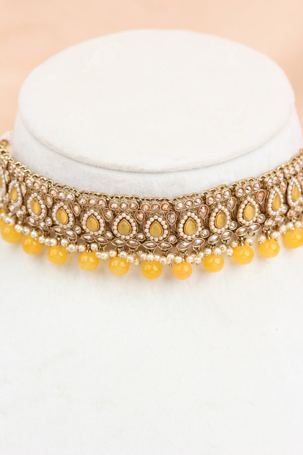 Yellow Mehndi Polish Polki Choker With Small Earrings And Small Tikka (CS021-Y-Polki)