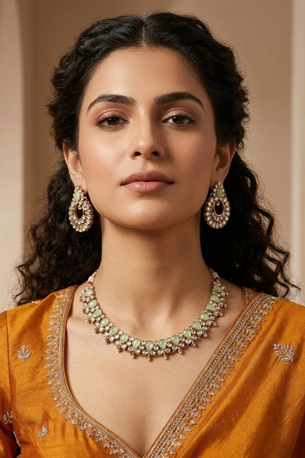 Light Green Small Single Line Polki Necklace With Small Earrings And Matching Tikka