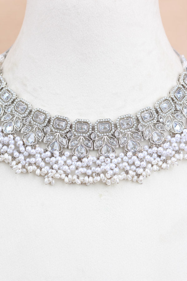 White Quality Polki Necklace With Large Earrings And Tikka (NS015-S-Polki-B2)