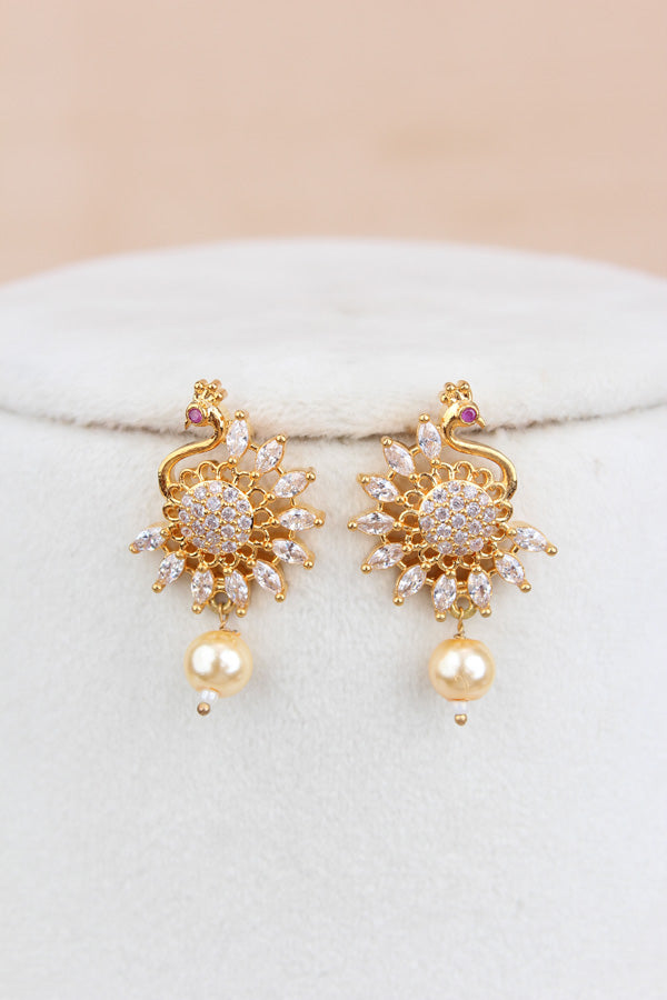 Premium Quality Gold Polish Pendant Set With American Diamonds And Matching Earrings (PS014)