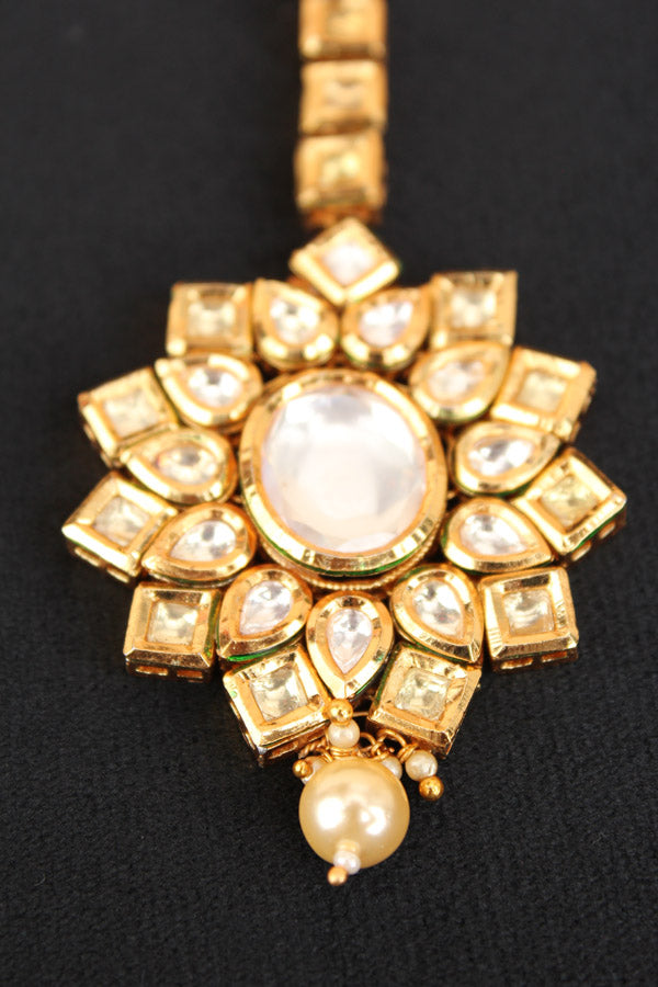 Kundan Tikka In Gold Polish (T002-K)