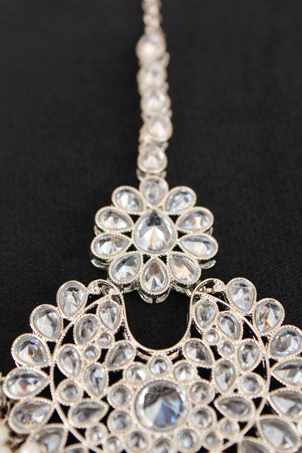 Heavy Look Tikka With Polki Stones With White Beads And Pearls Attached In Silver Polish (T003-S-Polki)