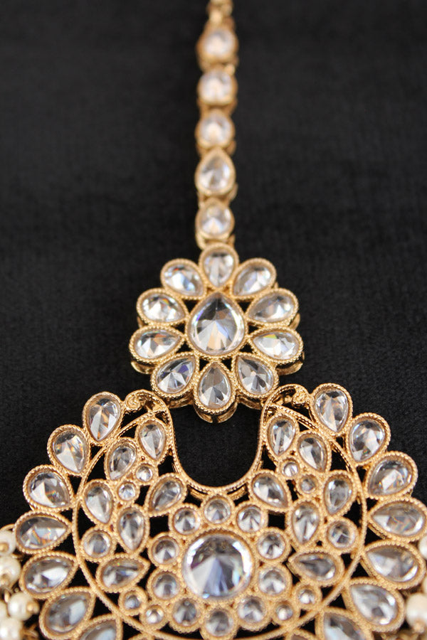 Heavy Look Tikka With Polki Stones With White Beads And Pearls Attached (T003-W-Polki)