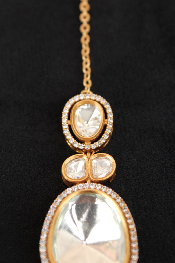 Kundan Tikka In Gold Polish With American Diamonds (T005-K)
