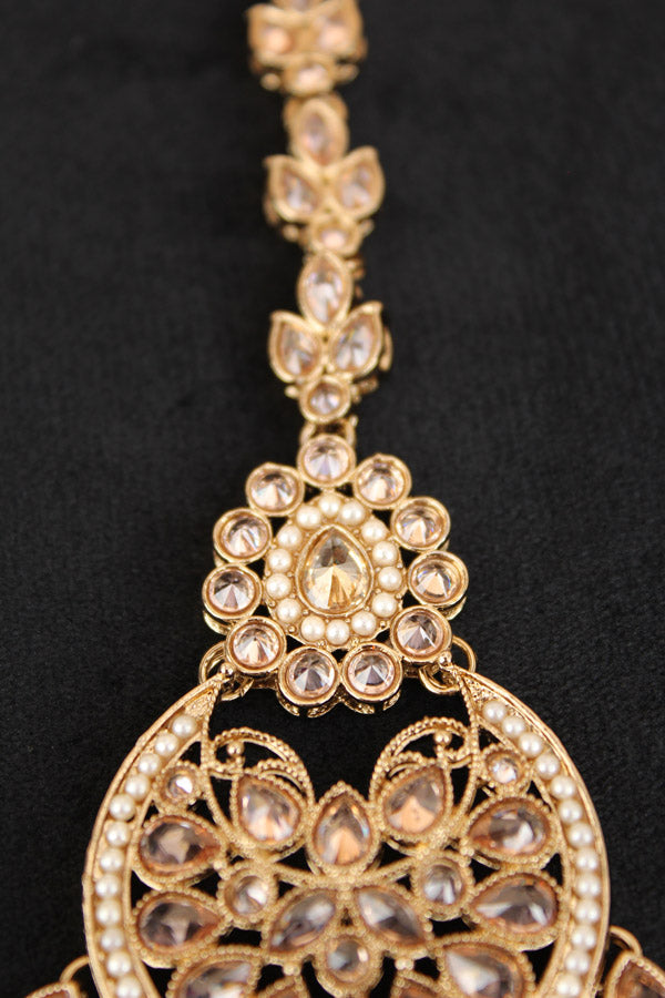 Tikka In Mehndi Polish With Reverse AD stones Also With Golden Pearls And Beads Attached (T006-GO-Polki)
