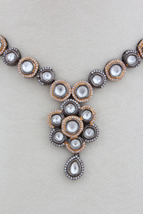 Black and Rosegold Polish Kundan Necklace Set With Centre Pendant And Long Earrings(NK015RH-Kundan)
