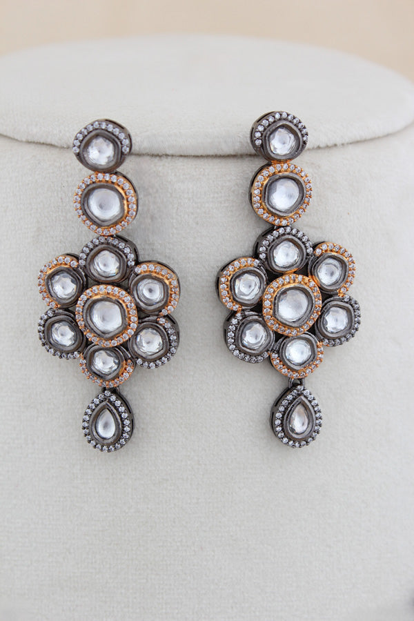 Black and Rosegold Polish Kundan Necklace Set With Centre Pendant And Long Earrings(NK015RH-Kundan)