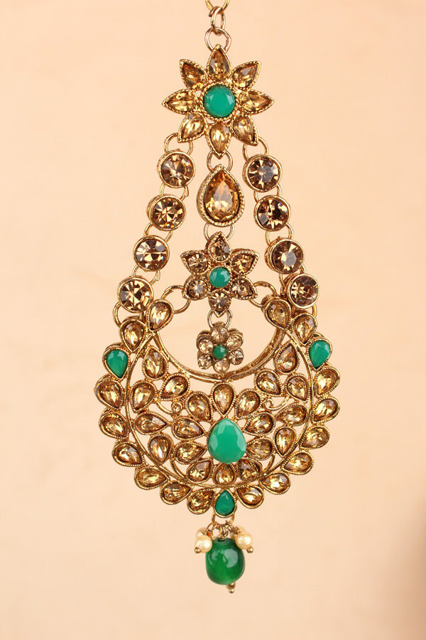 Fashionable And Simple Passa With Green Colour Stones (PAS018)