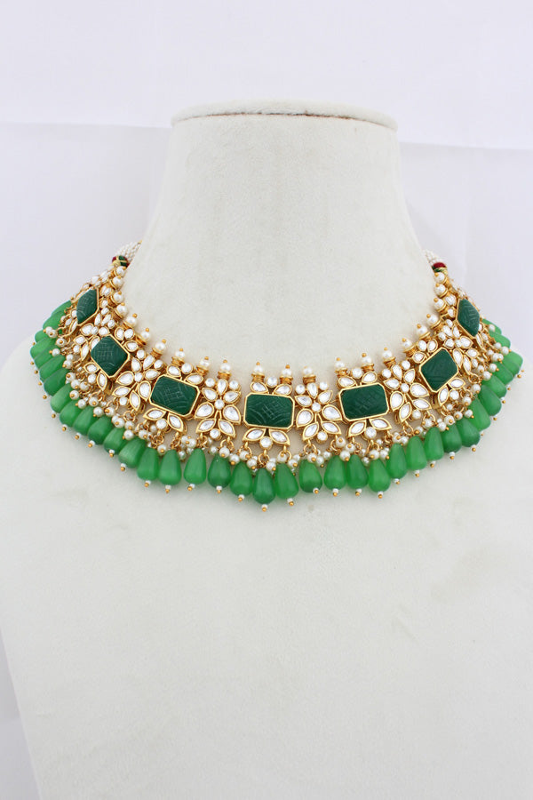 Green Kundan Necklace Set With Matching Earrings And Tikka (IGNK011)