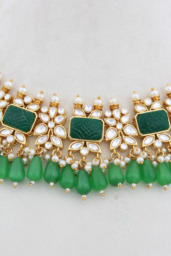 Green Kundan Necklace Set With Matching Earrings And Tikka (IGNK011)