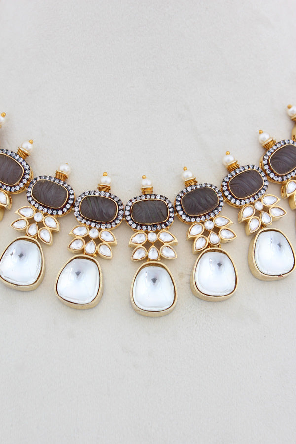 Grey Necklace In Kundan With Earrings And Tikka (IGNK007)