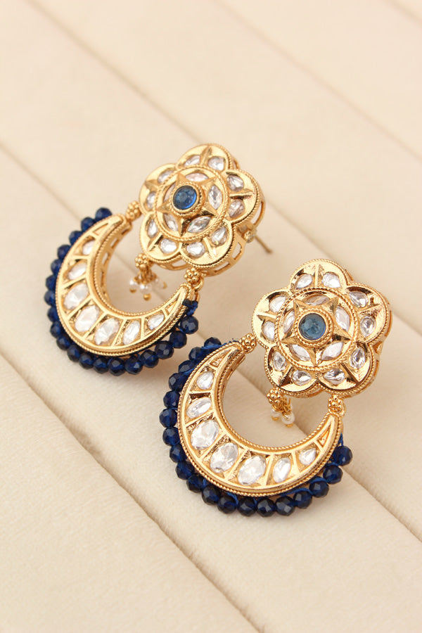 Kundan Necklace Set With Flower Design And Individual blue Colour Pearls Attached With Same Design Earrings (NS033B-K)