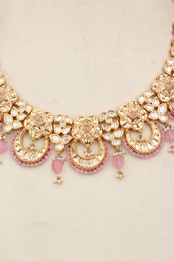 Kundan Necklace Set With Flower Design And Individual Pink Colour Pearls Attached With Same Design Earrings (NS033P-Kundan)
