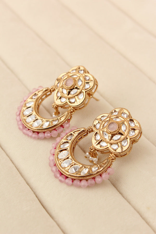 Kundan Necklace Set With Flower Design And Individual Pink Colour Pearls Attached With Same Design Earrings (NS033P-Kundan)