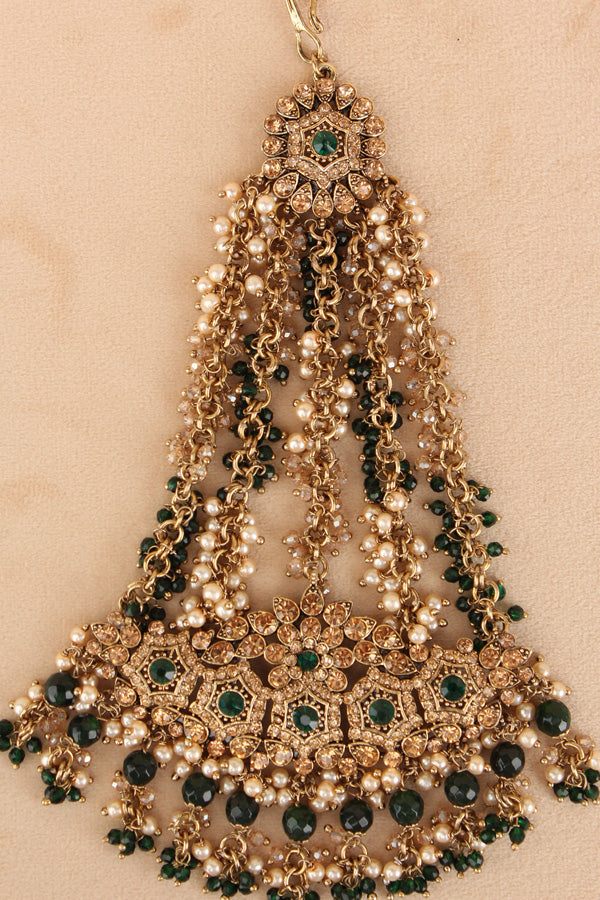 Large And Wide Fashionable Passa With Green Colour Stones (PAS021-G)