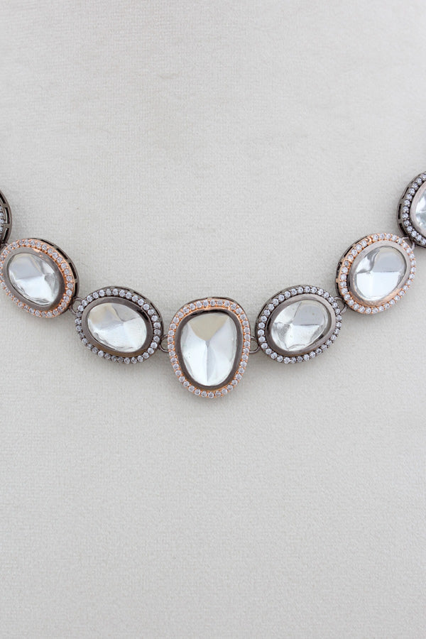 Rosegold And Black Polish Kundan Necklace Set With Matching Earrings (NK032RH-Kundan)