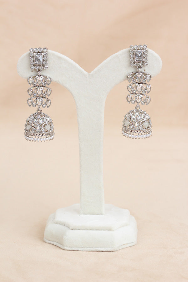Silver Polish Choker Set With Silver Stones And Flat Pearls Also With Jhumka Earrings And Small Tikka (CS019-S-Polki-B3)