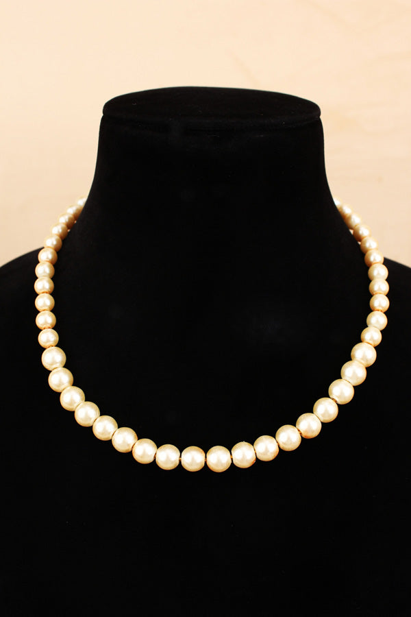 Single Layered Mala Necklace Set With Golden Colour And Small Flower Stud Earrings (MA003)