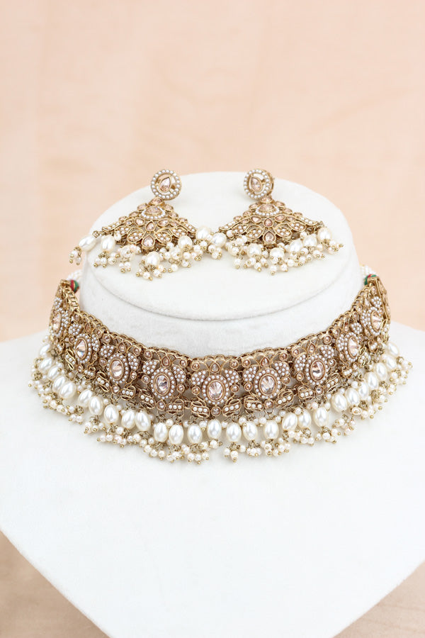 Gold Small Statement Choker With Pearls Attached With Matching Earrings And Tikka (CS018-GO-Polki-B3)