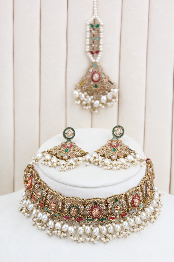 Multi Color Small Statement Choker With Pearls Attached With Matching Earrings And Tikka (CS018-MU-Polki-B3)