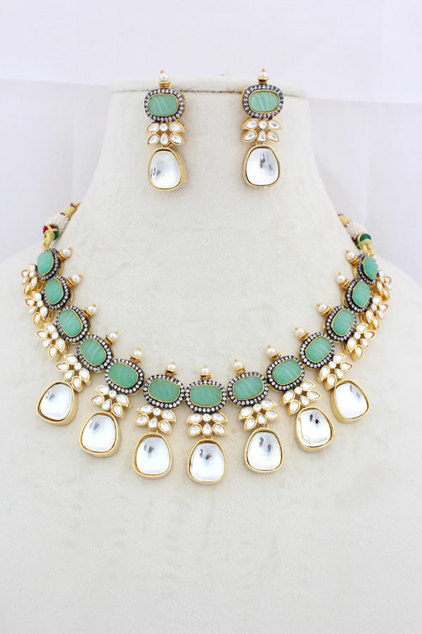 Turquoise Green Necklace In Kundan With Earrings And Tikka (IGNK007)