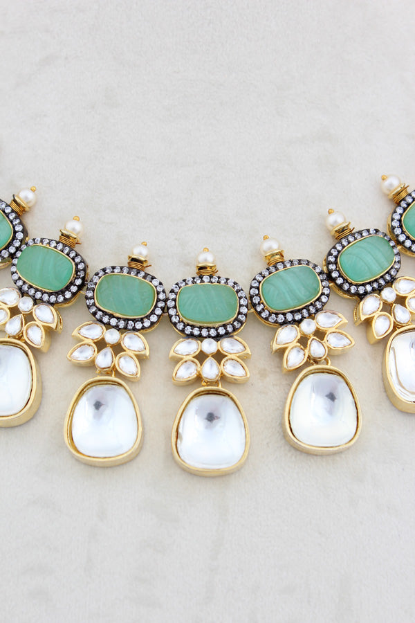 Turquoise Green Necklace In Kundan With Earrings And Tikka (IGNK007)