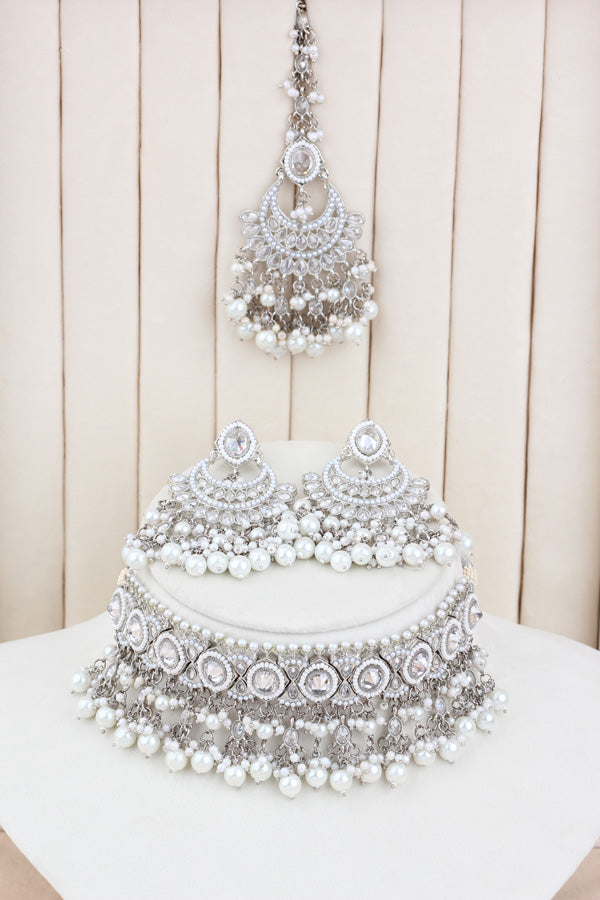 White Silver Polish Polki Choker With Pearls Large Earrings And Tikka (CS010-S-SP-Polki)