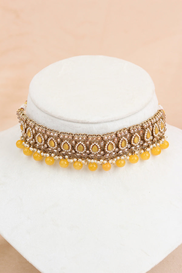 Yellow Mehndi Polish Polki Choker With Small Earrings And Small Tikka (CS021-Y-Polki)