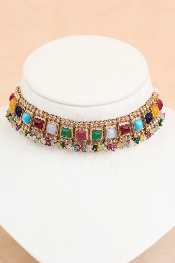 Multi Small Single Line Polki Choker With Large Earrings And Tikka (CS022-MU-Polki)