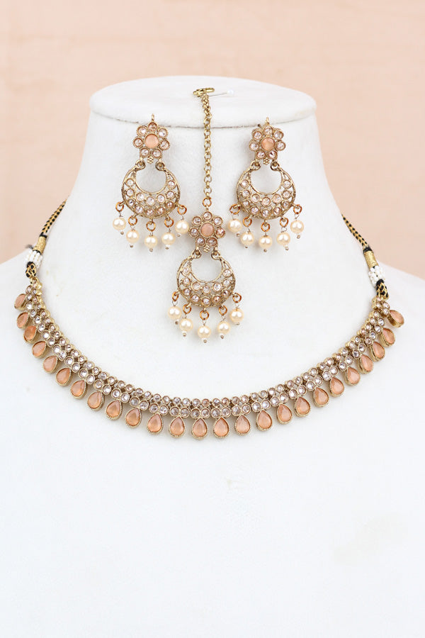 Peach Single Layer Polki Necklace With Peach Colour With Small Earrings And Small Tikka (NS001-PE-Polki-Box1)