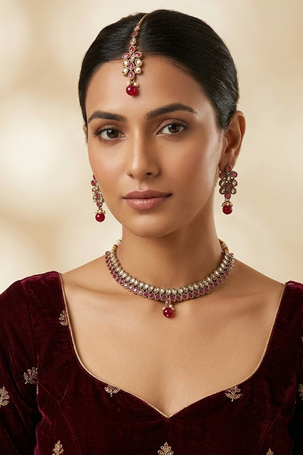 Onion Red Single Layer Polki Necklace With Onion Red Colour Center Stone
