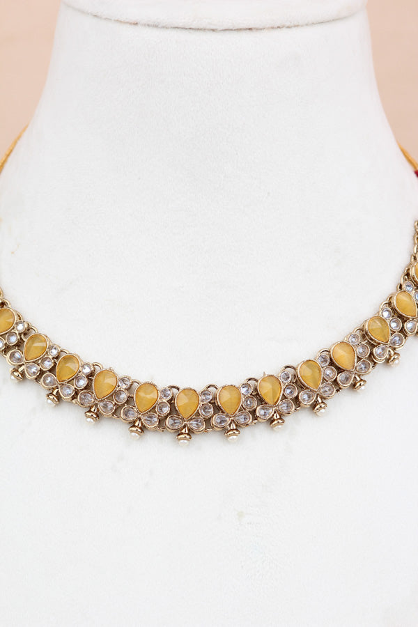 Yellow Small Single Line Polki Necklace With Small Earrings And Matching Tikka (NS007-Y-Polki-B1)