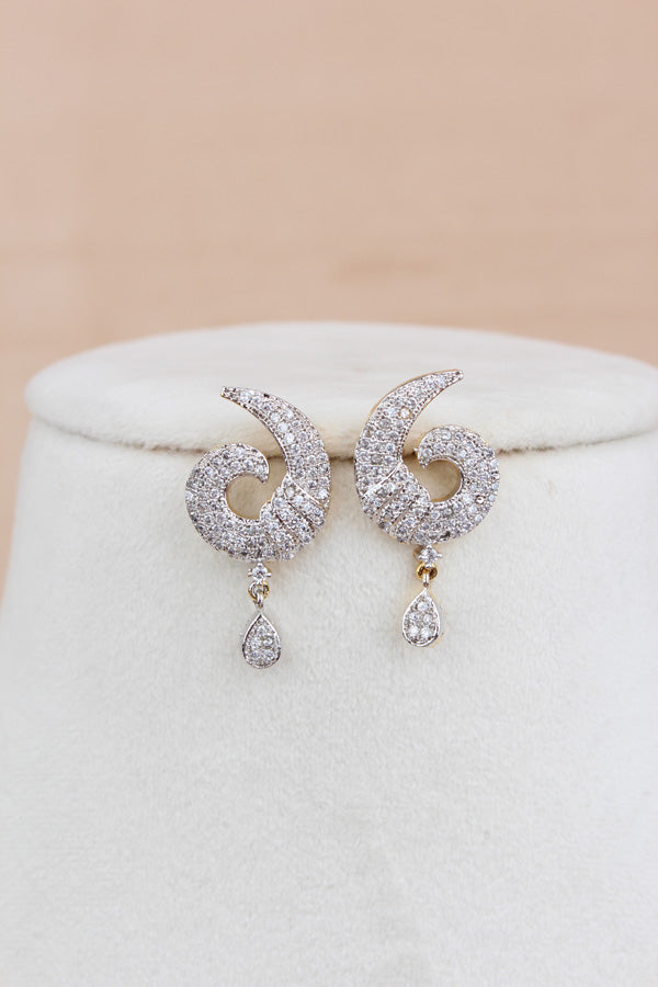 Gold Polish Pendant Set With American Diamonds  And Matching Earrings (PS010)