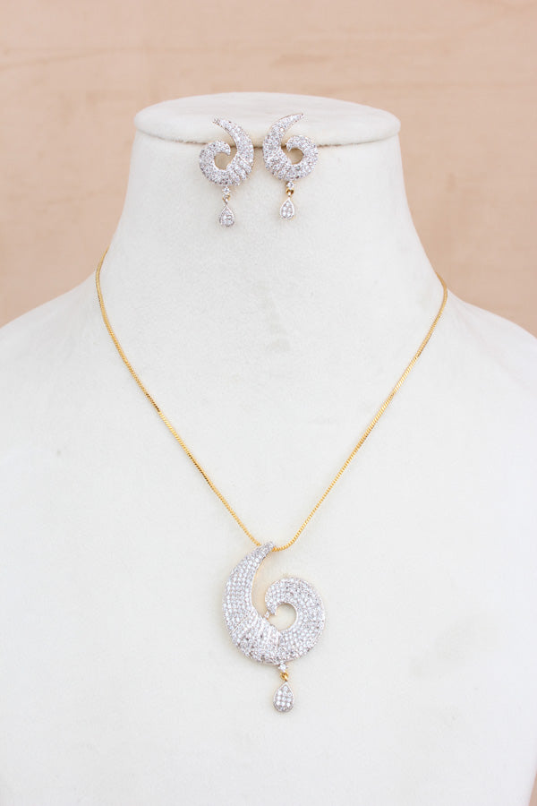 Gold Polish Pendant Set With American Diamonds  And Matching Earrings (PS010)