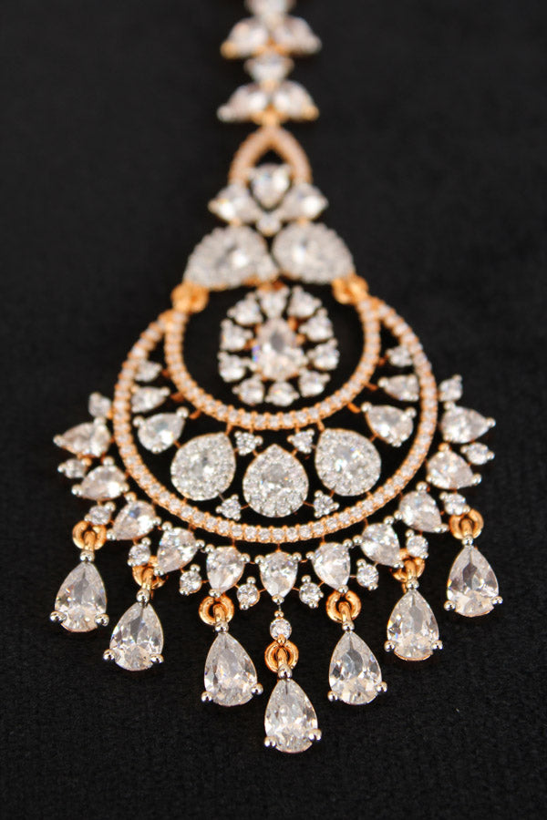 Tikka With American Diamonds In Gold Polish (T001-G-AD)