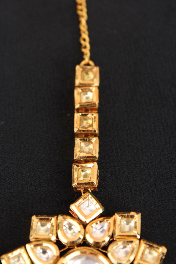 Kundan Tikka In Gold Polish (T002-K)
