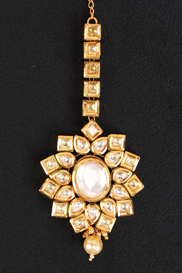 Kundan Tikka In Gold Polish (T002-K)
