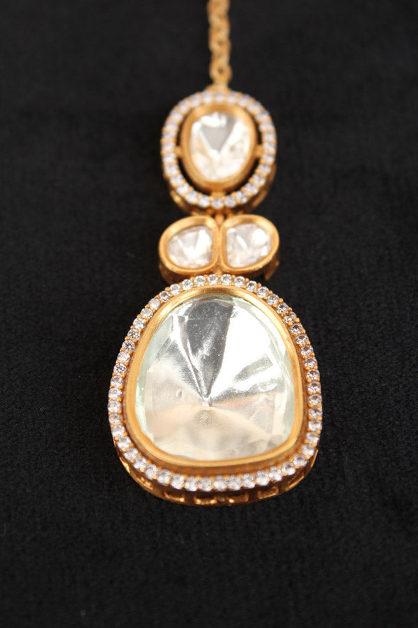 Kundan Tikka In Gold Polish With American Diamonds (T005-K)