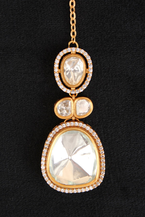 Kundan Tikka In Gold Polish With American Diamonds (T005-K)