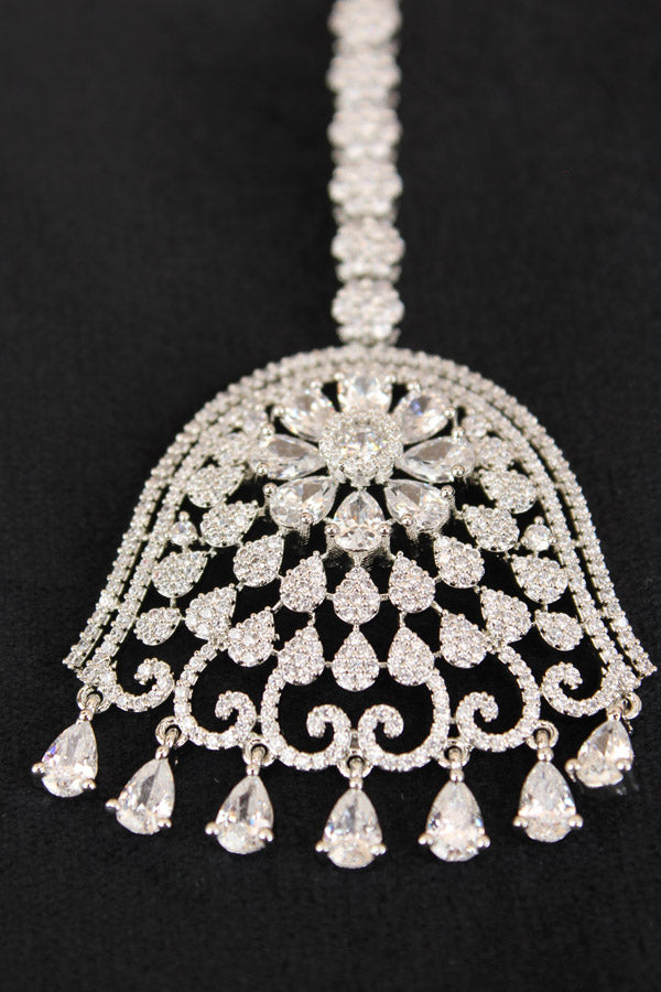 Premium Quality Tikka In Silver Polish With American Diamonds (T005-S-Ad)