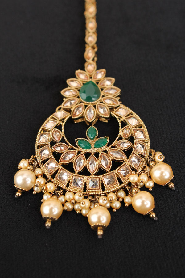 Tikka In Mehndi Polish With Polki Stone And Green Colour (T007-G-Polki)