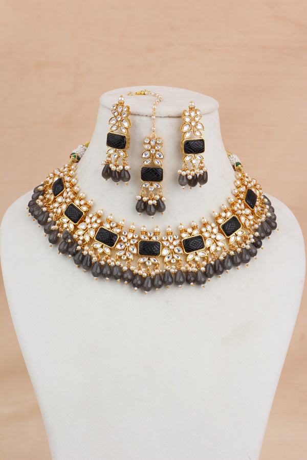 Black Kundan Necklace Set With Grey Pearls Attached Also With Matching Earrings And Tikka (IGNK011)