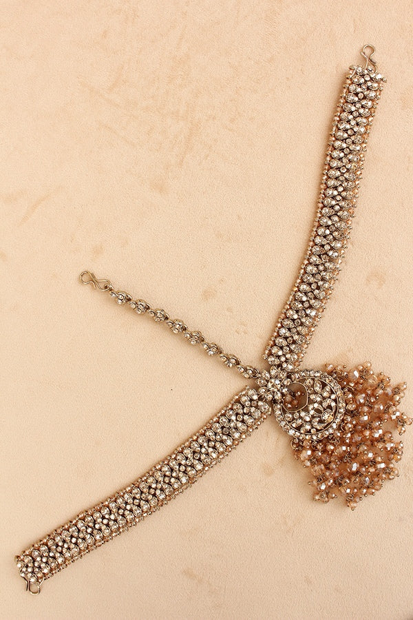 Full Bridal Necklace Set In Gold Polish And Small Details Attached With Crystal Beads (BS007-Golden)