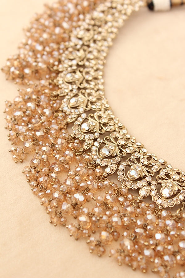 Full Bridal Necklace Set In Gold Polish And Small Details Attached With Crystal Beads (BS007-Golden)