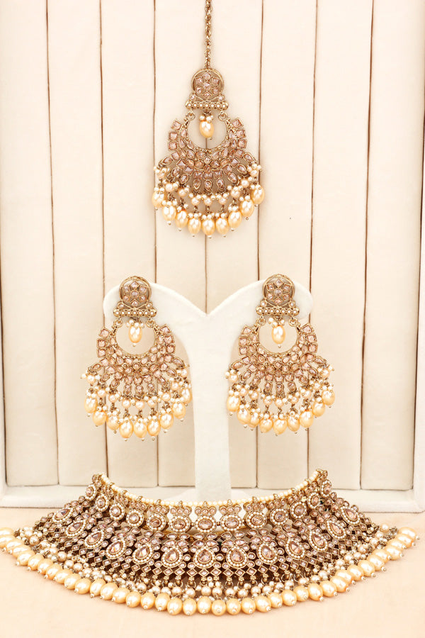 Golden Heavy Look Polki Choker With Large Earrings And Large Tikka (CS002-Polki-B1)