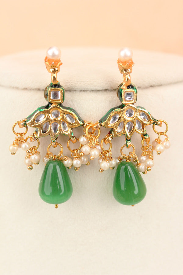 Green Colour Cat Eye Pearls With A Shiny Finish And Kundan Look Pendants Attached (MA007-G)