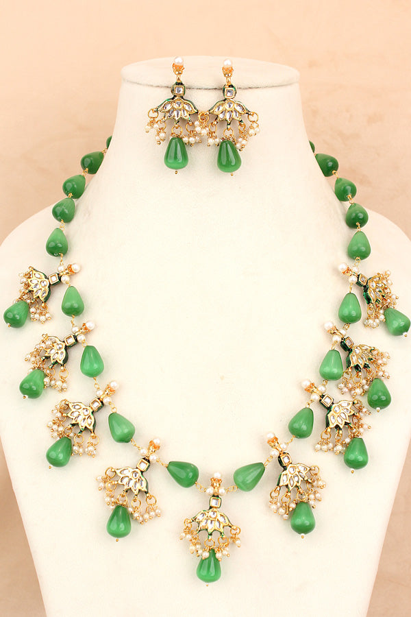 Green Colour Cat Eye Pearls With A Shiny Finish And Kundan Look Pendants Attached (MA007-G)